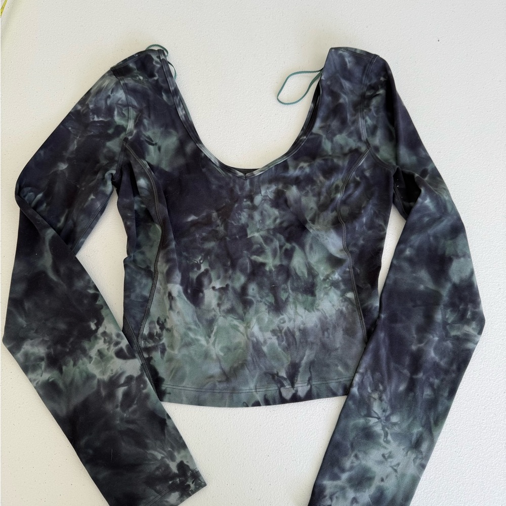 lululemon athletica Women's Long Sleeve Tie-Dye Top in Black and Green